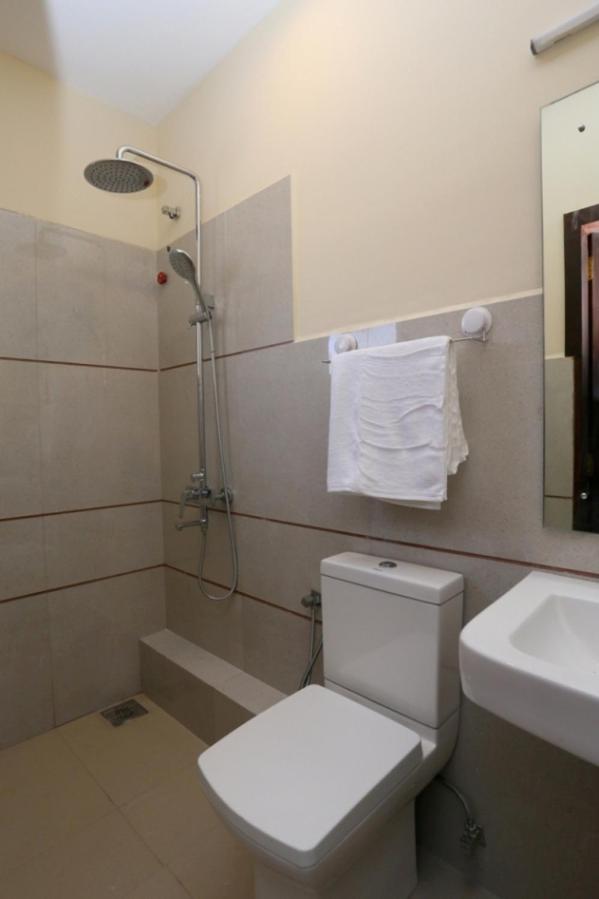 5 @ Rodney Place Bed and Breakfast Colombo Buitenkant foto
