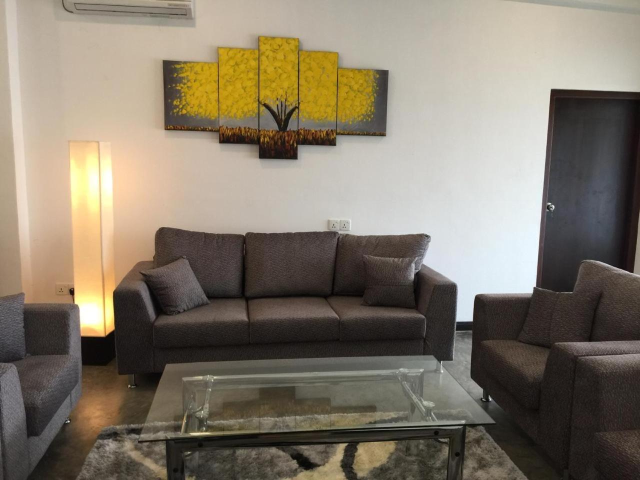 5 @ Rodney Place Bed and Breakfast Colombo Buitenkant foto